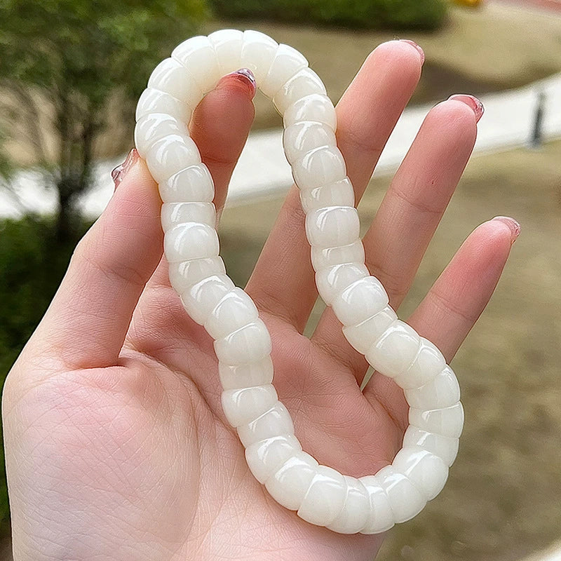 cream Worm