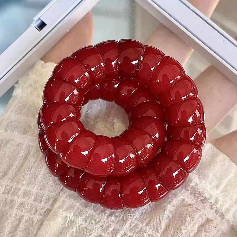 Cinnabar red Worm