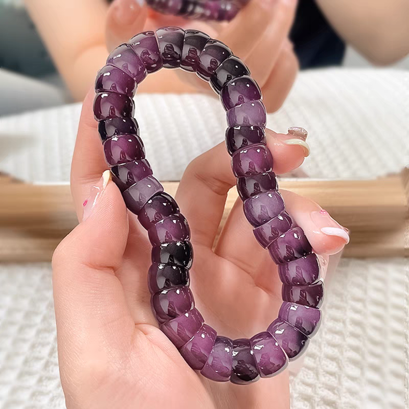 Purple grapes Worm