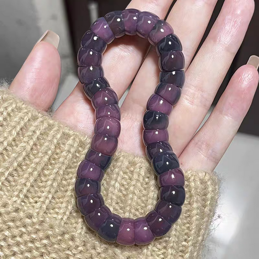 Purple grapes Worm